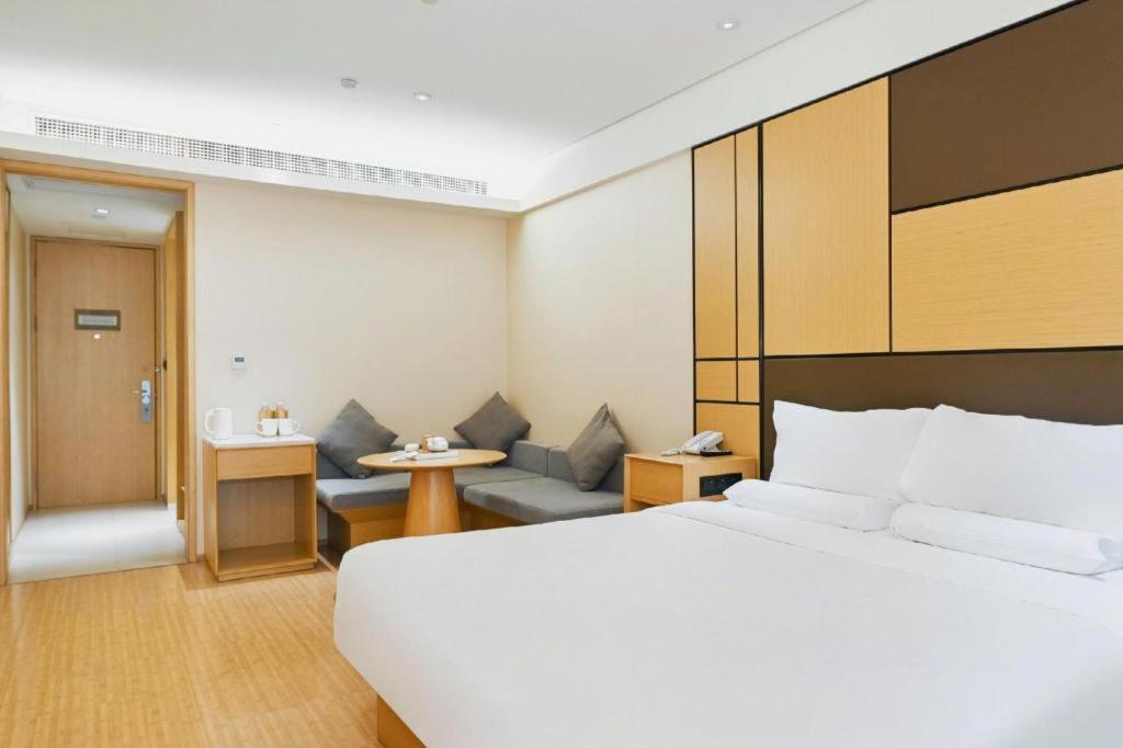 Ji Hotel Shanghai Hongqiao Yan'An XI Road Xangai Exterior foto