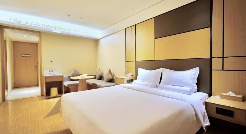 Ji Hotel Shanghai Hongqiao Yan'An XI Road Xangai Exterior foto