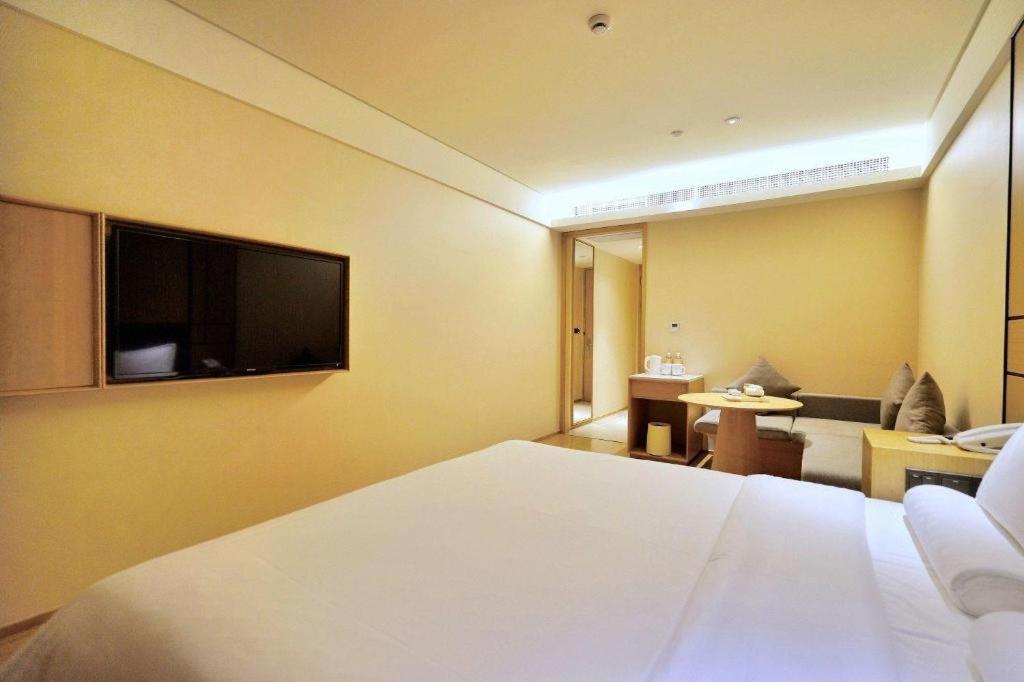 Ji Hotel Shanghai Hongqiao Yan'An XI Road Xangai Exterior foto